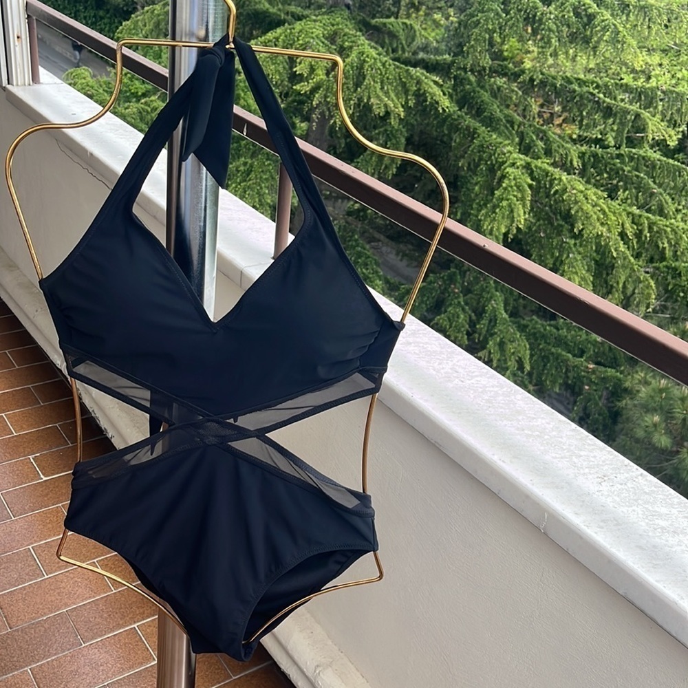 Profile by Gottex black cutout one piece swimwear - Picture 12 of 13